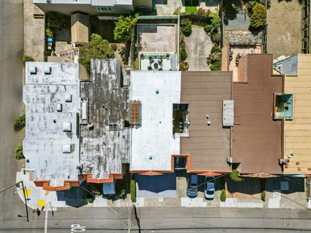 2687 45th Avenue, San Francisco CA: https://media.crmls.org/mediaz/bfd45d14-3cf9-4c00-b91b-e6050ef68aeb.jpg