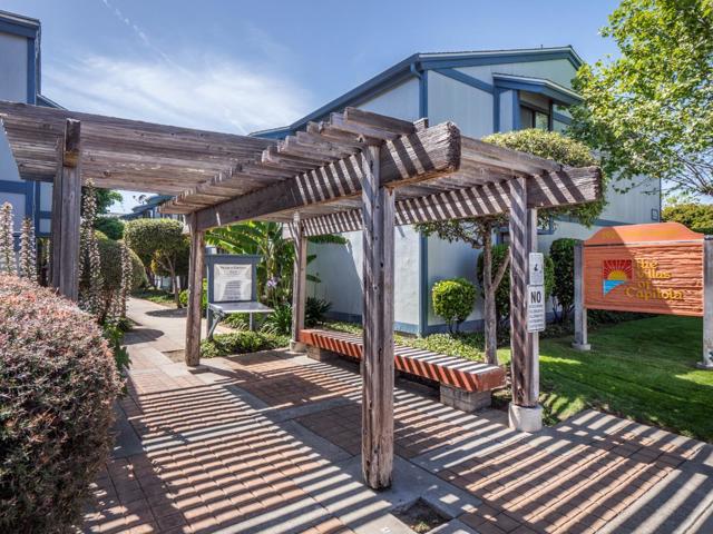 1925 46th Avenue, Capitola CA: https://media.crmls.org/mediaz/bfd6f732-ffc8-480e-84f9-2bcd74a605d5.jpg