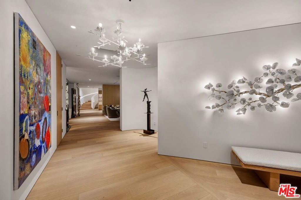 MLS #26857477 image #43