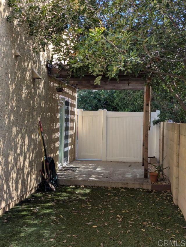 Detail Gallery Image 15 of 15 For 402 E Meats Ave #B,  Orange,  CA 92865 - 2 Beds | 1 Baths