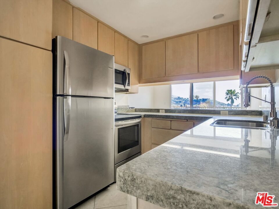 23901 Civic Center Way #124