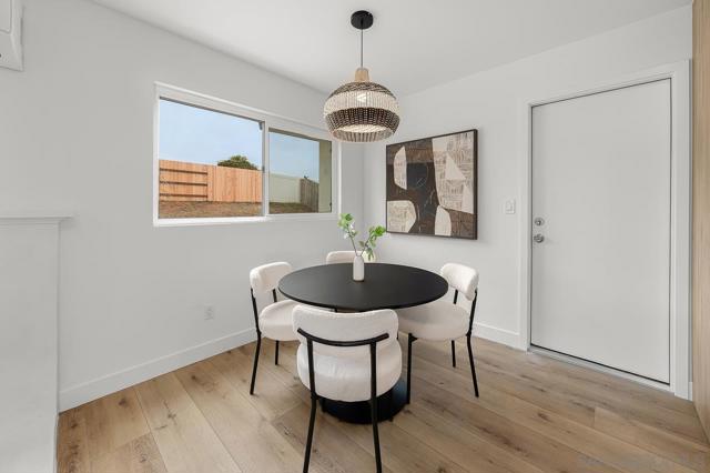 3297 Ashford, San Diego CA: https://media.crmls.org/mediaz/bfd877bd-5d97-4d6e-a62a-178fd593af72.jpg