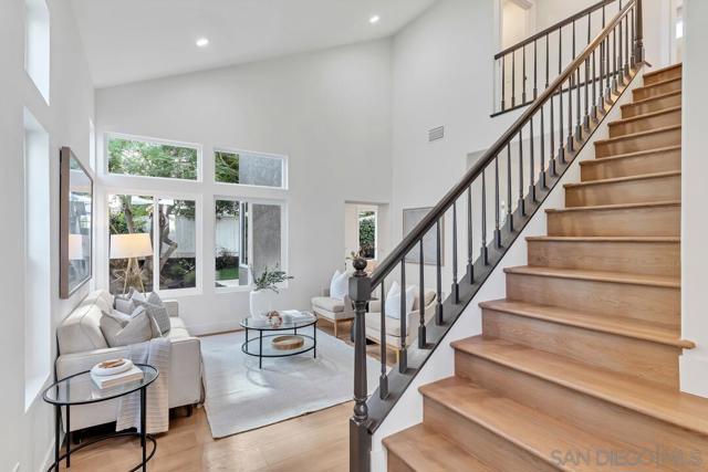 12169 Via San Loreno, San Diego CA: https://media.crmls.org/mediaz/bfd96ec9-2108-4739-b68c-e2ccd0787903.jpg