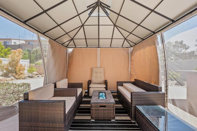 1314 Stearns Wharf Rd, Chula Vista CA: https://media.crmls.org/mediaz/bfda53a4-7abe-4505-b316-8cdc1f32b7c8.jpg