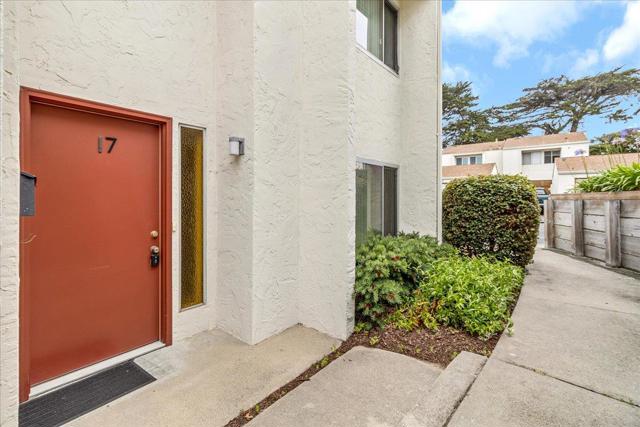 3137 Seacrest Avenue, Marina CA: https://media.crmls.org/mediaz/bfda9265-ffe2-42c9-a00c-5b5fcccd249d.jpg