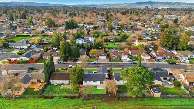 Image 41 of 44 For 1832 Elkwood Dr