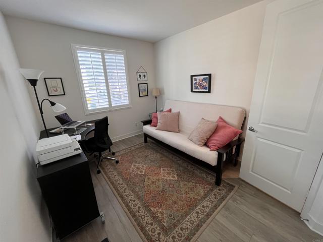 Detail Gallery Image 17 of 31 For 3336 Campo Azul Court Ct, Carlsbad,  CA 92010 - 3 Beds | 2/1 Baths