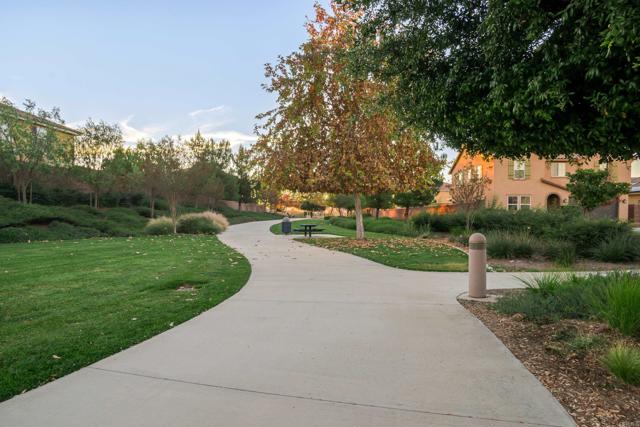 Detail Gallery Image 36 of 38 For 34668 Butte Ct, Murrieta,  CA 92563 - 3 Beds | 2/1 Baths