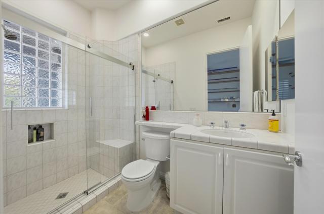 55340 Southern, La Quinta CA: https://media.crmls.org/mediaz/bfdcf6fc-9a3c-4a26-88bc-23b1559ef2d9.jpg