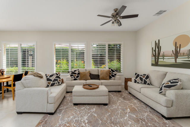 77363 Sky Mesa Lane, Indian Wells CA: https://media.crmls.org/mediaz/bfdf4a89-60c7-4d19-ad5b-395946a20566.jpg