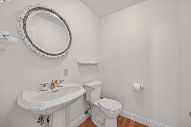 Image 17 of 51 For 3120 Huntington Ct