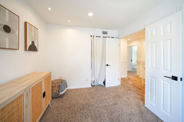 23822 Green Haven Lane, Ramona CA: https://media.crmls.org/mediaz/bfe20826-21e8-442f-adcf-b60c72c05d5a.jpg