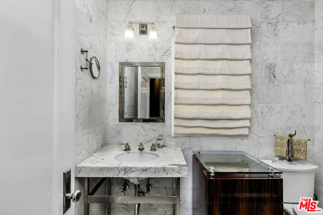 10335 Wilshire Boulevard, Los Angeles CA: https://media.crmls.org/mediaz/bfe2725e-f617-415d-a566-a78b6068a316.jpg