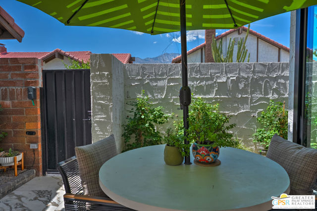 2487 S Gene Autry Trail #A, Palm Springs, CA 92264