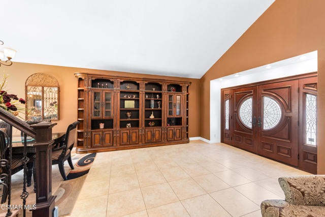 3961 Springtime Lane, Moorpark CA: https://media.crmls.org/mediaz/bfe3b2f3-c748-4f18-bec4-9e5ccb9e0679.jpg