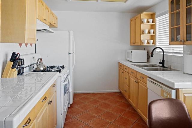 Image 50 of 61 For 6806575 Cll Bolsa