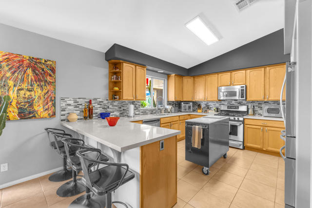 66750 12th Street, Desert Hot Springs CA: https://media.crmls.org/mediaz/bfe53ef7-88d6-46b8-973c-c710843dfc9f.jpg