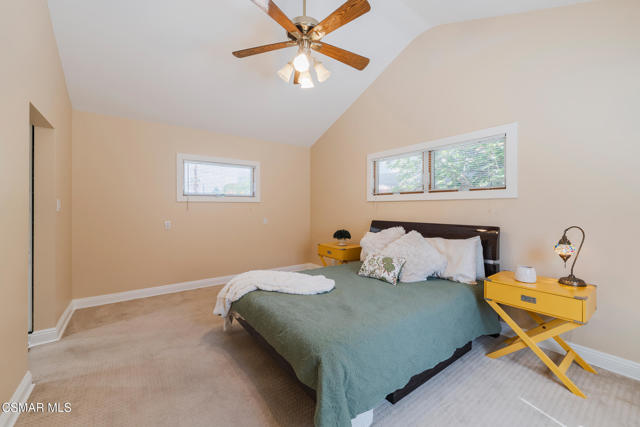 6120 Zelzah Avenue, Encino CA: https://media.crmls.org/mediaz/bfe5bd54-91d4-4d48-93e0-d72efa9f9c2d.jpg