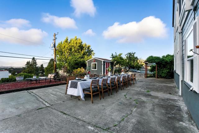 35 Mono Street, Brisbane CA: https://media.crmls.org/mediaz/bfe5e46f-aafe-404c-ba5e-f569451cd209.jpg