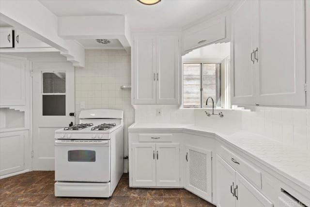 Image 10 of 16 For 2020 Gregory Street