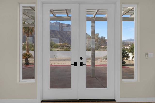 Detail Gallery Image 8 of 75 For 341 Ocotillo Cir, Borrego Springs,  CA 92004 - 3 Beds | 2/1 Baths