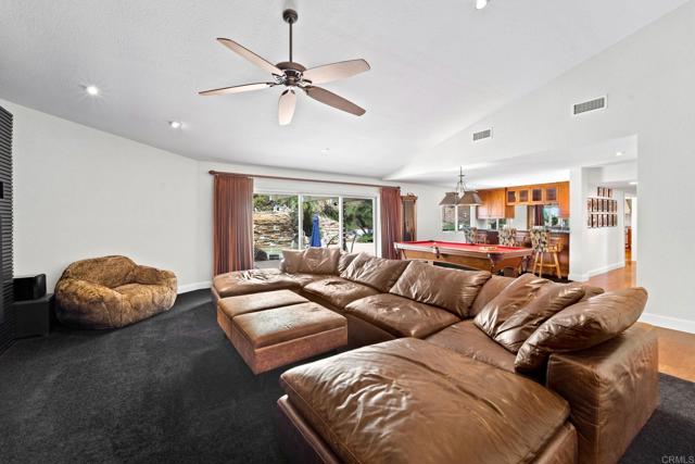 Image 21 of 39 For 7056 Del Cerro Boulevard