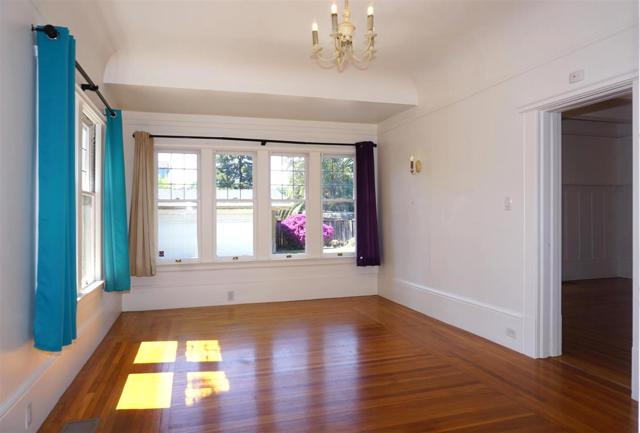 121 E Julian Street, San Jose CA: https://media.crmls.org/mediaz/bfe7f38a-b8aa-421e-8471-e4937c642605.jpg