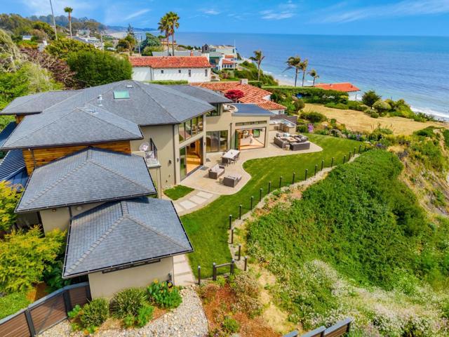 616 Bayview Drive, Aptos CA: https://media.crmls.org/mediaz/bfe7f6cb-823a-475c-9f61-c7c4748ea054.jpg