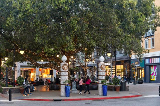 356 Santana Row, San Jose CA: https://media.crmls.org/mediaz/bfea878c-2aef-4fc1-b20d-960094b97b19.jpg