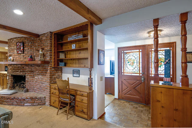 Detail Gallery Image 14 of 36 For 3727 Beechglen Dr, La Crescenta,  CA 91214 - 3 Beds | 2 Baths