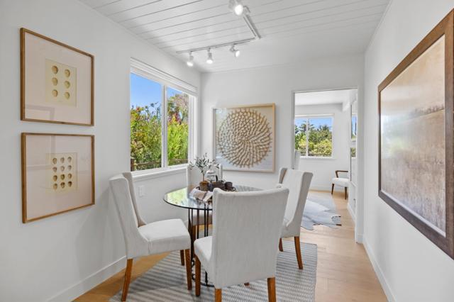 2989 Dolores Way, Burlingame CA: https://media.crmls.org/mediaz/bfeb35c3-9108-4d85-9f99-b4d3de3fed22.jpg