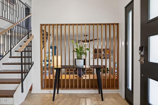 Detail Gallery Image 6 of 73 For 2274 via Tomas, Camarillo,  CA 93010 - 5 Beds | 2/1 Baths