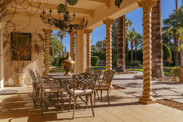 457 W Hermosa Place, Palm Springs, CA 92262