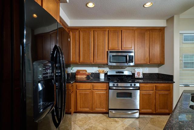 751 Almond Road, San Marcos CA: https://media.crmls.org/mediaz/bfef40fa-7836-4de6-a01f-4156ad225bac.jpg
