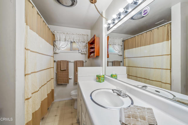 Detail Gallery Image 12 of 21 For 215 S Sanderson Way, Fort Bragg,  CA 95437 - 3 Beds | 1/1 Baths