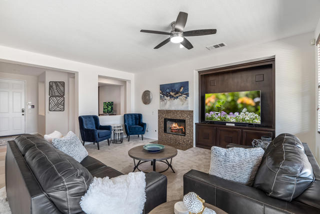 Image 8 of 45 For 84345 Volare Avenue