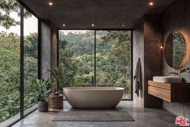 3200 Oakley Drive, Los Angeles CA: https://media.crmls.org/mediaz/bff03850-af2d-409f-ac87-4750366fab75.jpg
