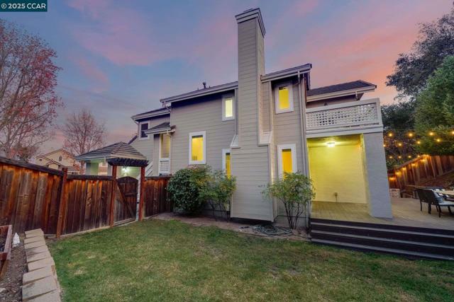 1320 Strawberry Court, Danville CA: https://media.crmls.org/mediaz/bff05be5-cafe-45e2-a7e1-e9c6f9600bef.jpg