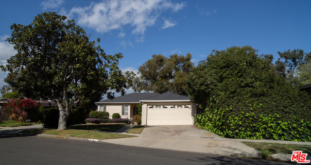 Image 2 for 5923 Abernathy Dr, Los Angeles, CA 90045