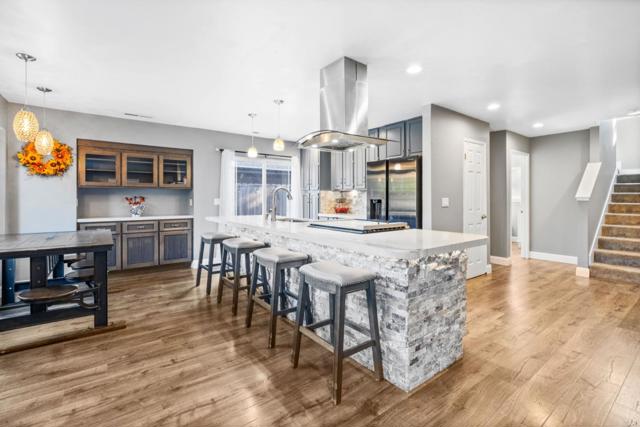 506 Soquel San Jose Road, Soquel CA: https://media.crmls.org/mediaz/bff27b15-2746-4d92-83ca-0d45d7a0eebf.jpg