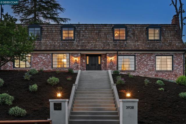 3938 Los Arabis Dr, Lafayette CA: https://media.crmls.org/mediaz/bff2bf0f-5824-4936-95cb-2778dd7151fb.jpg