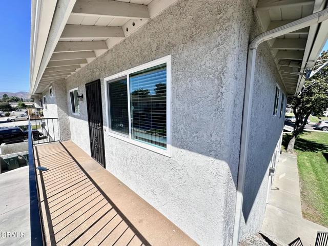 1157 Acadia Place, Ventura CA: https://media.crmls.org/mediaz/bff4195b-7d2b-4824-a832-5068d5671759.jpg