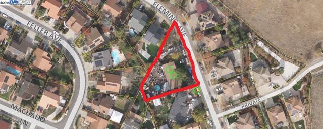 1245 Fleming Avenue, San Jose CA: https://media.crmls.org/mediaz/bff4840e-8049-4d13-9872-ef8fec28bfa9.jpg