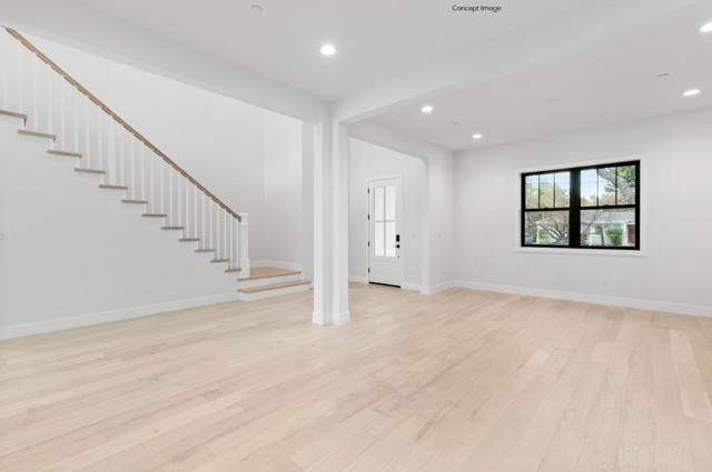 Image 4 of 16 For 15236 Dickens Avenue