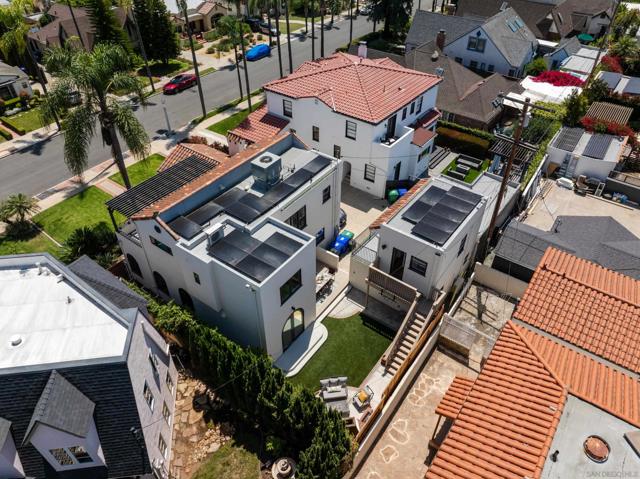 4374 Adams Ave, San Diego CA: https://media.crmls.org/mediaz/bff5cff6-6111-4c5a-adf0-c48b2f855e57.jpg