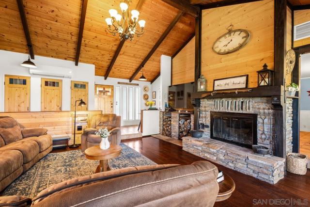 Image 9 of 71 For 4824 Mountainbrook Rd