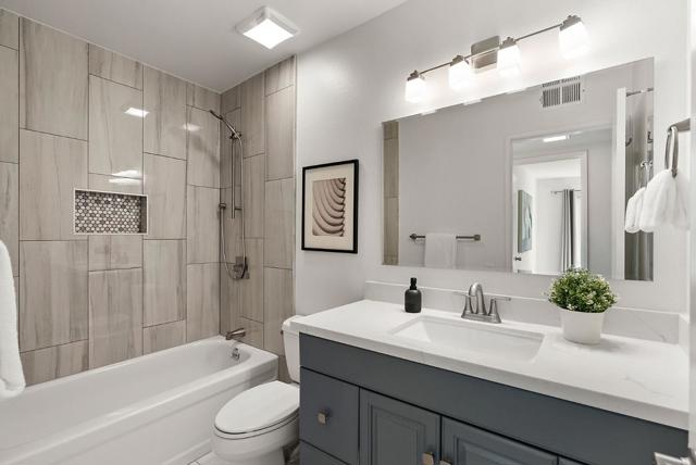 3334 Brittan Avenue, San Carlos CA: https://media.crmls.org/mediaz/bff652dd-8df5-454d-a57e-d914bdf01ee8.jpg