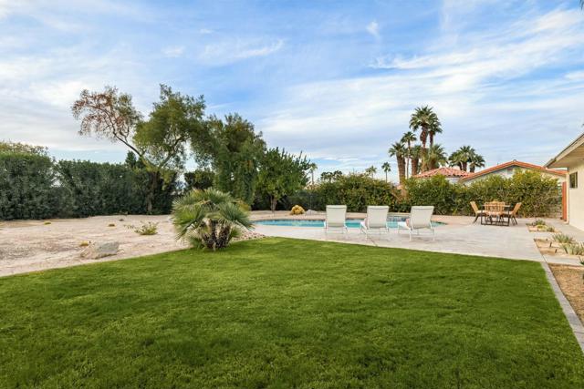 45715 Verba Santa Drive, Palm Desert CA: https://media.crmls.org/mediaz/bff73037-a711-4db0-aecc-b8c8e97ea721.jpg