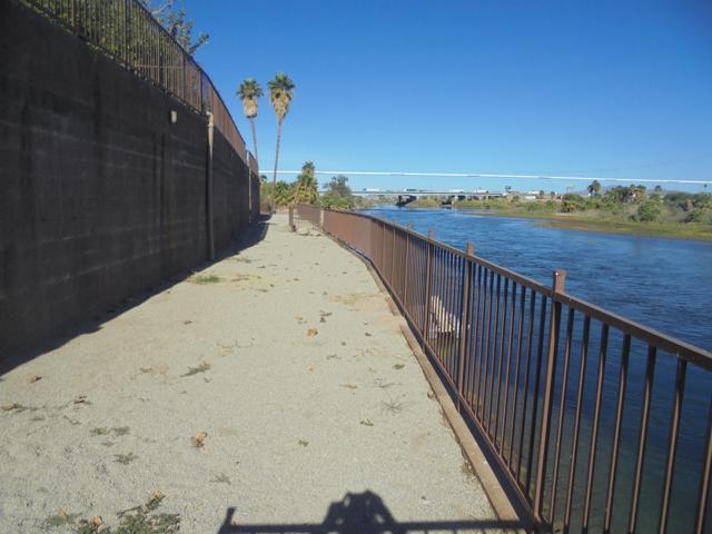 654 Riviera Dr., Blythe CA: https://media.crmls.org/mediaz/bff7ac83-244e-4244-9063-6f7c67f68071.jpg