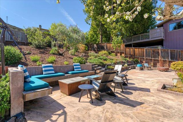 111 Esmeralda Drive, Santa Cruz CA: https://media.crmls.org/mediaz/bff7d927-7f47-438a-8036-733e910e16ed.jpg